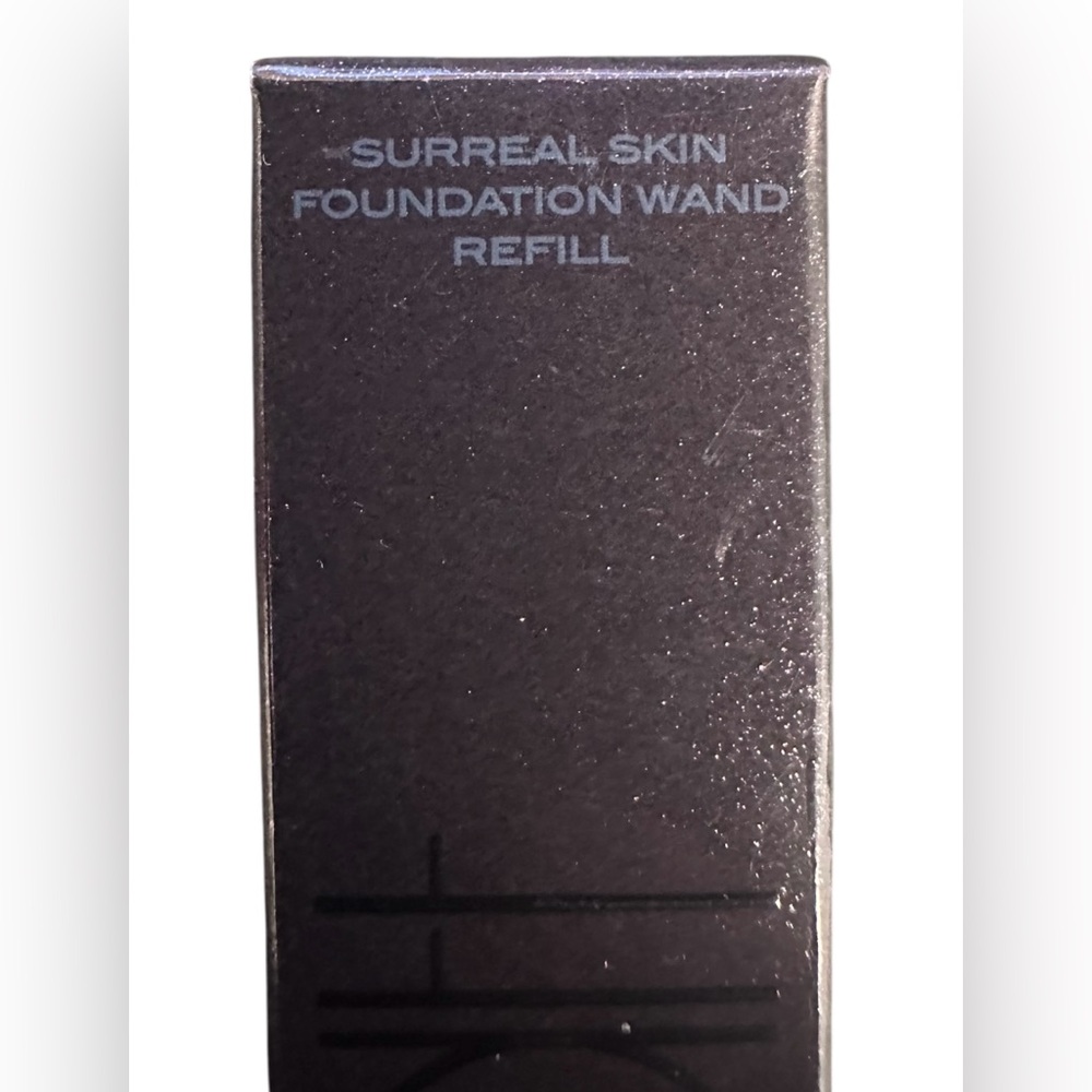 Surratt Beauty Surreal Skin Foundation Wand Refill Shade 18 Deep Chocolate NIB - Picture 3 of 7